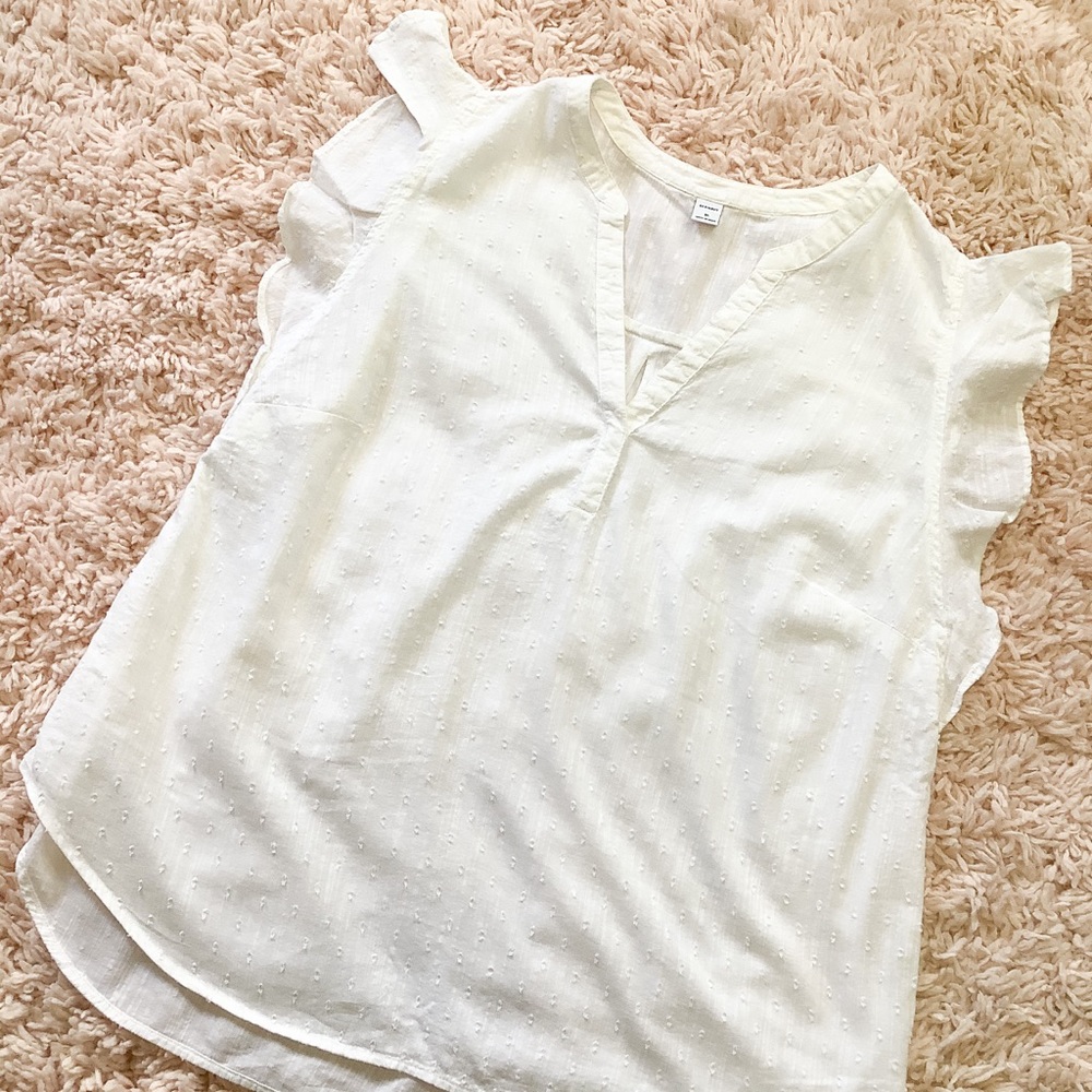 Old Navy White Short Sleeve Flutter Sleeve Tee